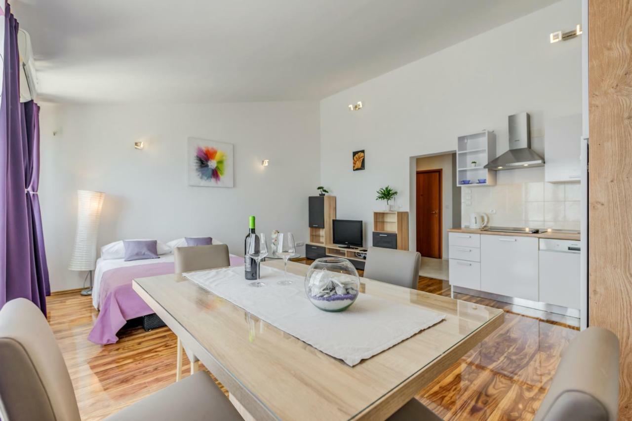 Apartment Ana Spalato Esterno foto