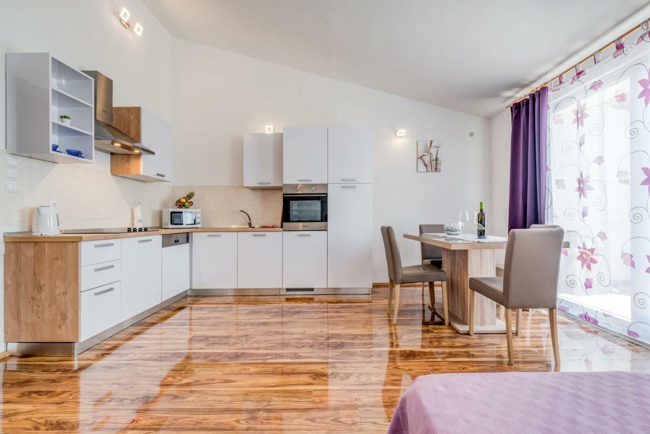 Apartment Ana Spalato Esterno foto