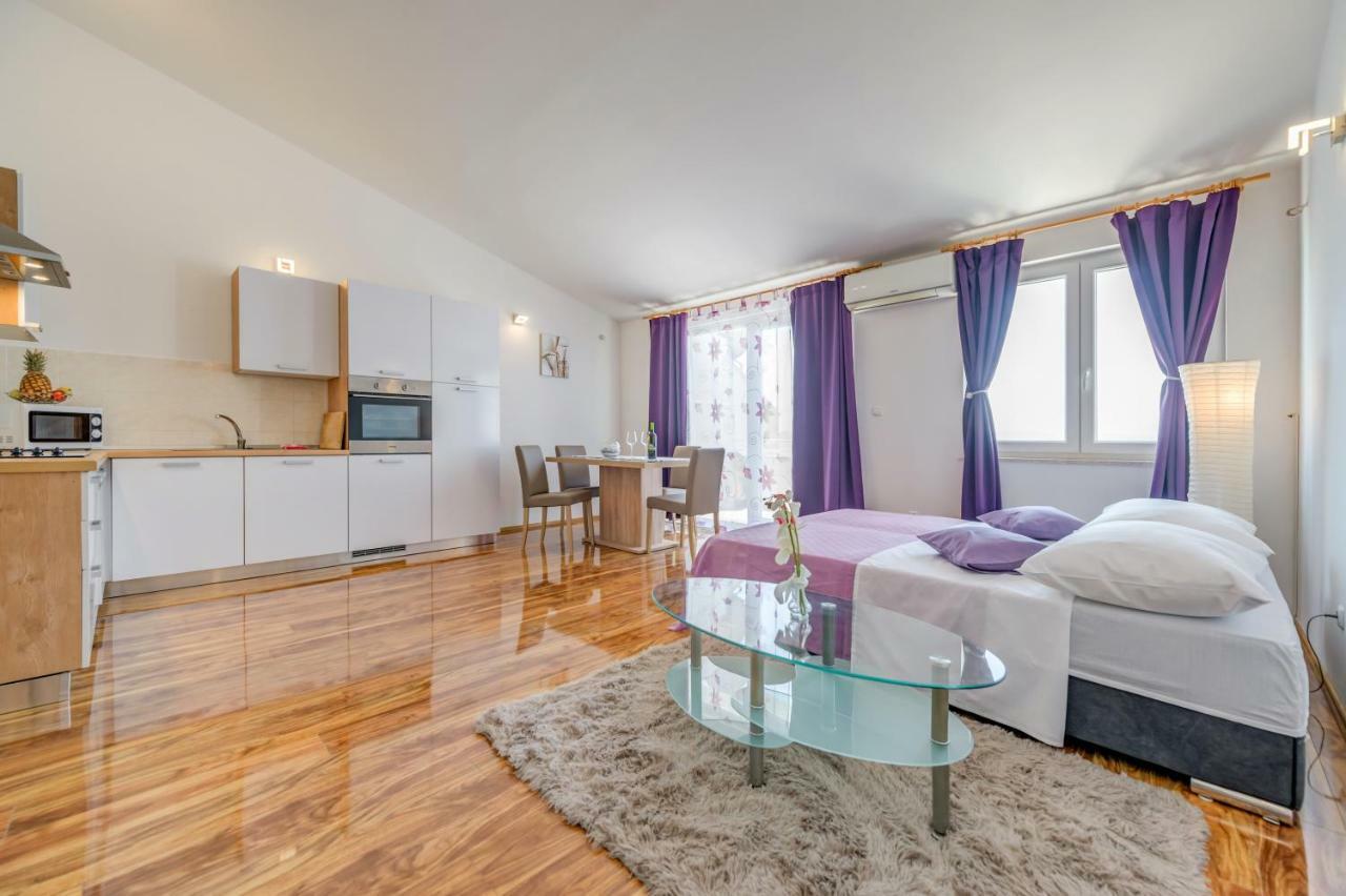 Apartment Ana Spalato Esterno foto